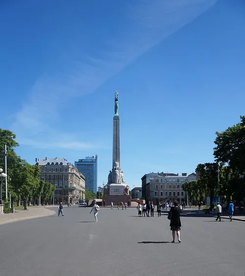 Freedom Monument in Riga, stop 7 on the self-guided walking tour