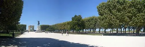Promenade du Peyrou in Montpellier, stop 6 on the self-guided walking tour