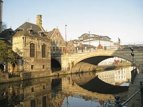 Sint-Michielsbrug in Gent, Station 9 auf dem selbstgeführten Stadtrundgang