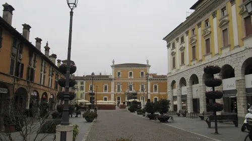 Piazza del Mercato in Brescia, Station 11 auf dem selbstgeführten Stadtrundgang