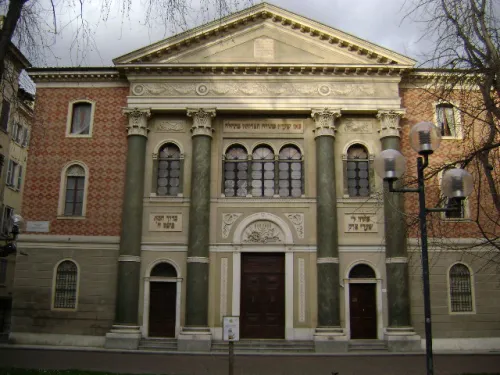 Sinagoga di Modena, Station 6 auf dem selbstgeführten Stadtrundgang