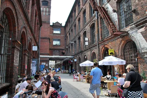 OFF Piotrkowska in Łódź, stop 5 on the self-guided walking tour
