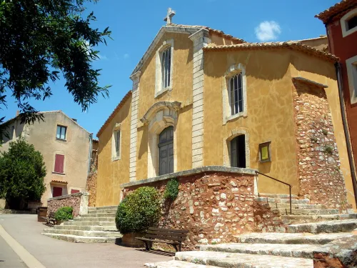 Église Saint-Michel de Roussillon, stop 2 on the self-guided walking tour