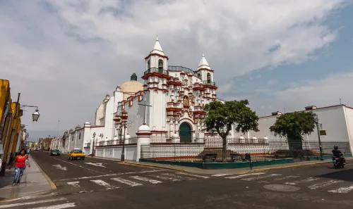 Iglesia y Monasterio El Carmen in Trujillo, stop 6 on the self-guided walking tour