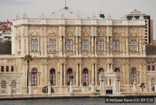 Dolmabahçe-Palast in Istanbul, Station 14 auf dem selbstgeführten Stadtrundgang