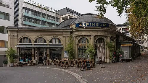 Alpineum in Luzern, Station 9 auf dem selbstgeführten Stadtrundgang