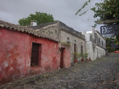Calle de los Suspiros in Colonia del Sacramento, stop 8 on the self-guided walking tour
