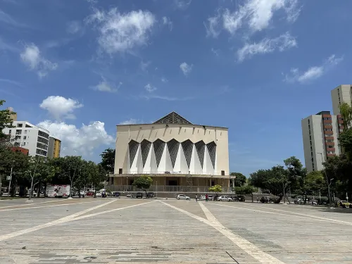 Plaza de la Paz in Barranquilla, stop 8 on the self-guided walking tour