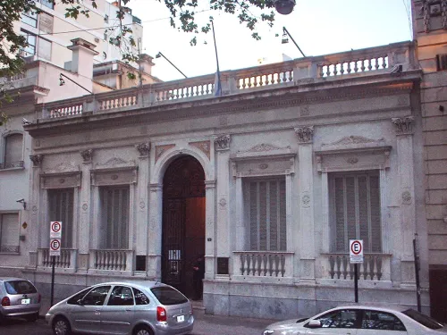 Museo Municipal de Arte Decorativo Firma y Odilo Estévez in Rosario, Station 7 auf dem selbstgeführten Stadtrundgang