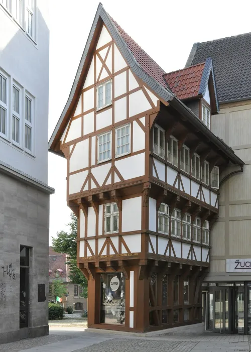Umgestülpter Zuckerhut in Hildesheim, Station 8 auf dem selbstgeführten Stadtrundgang