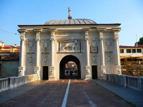 Porta San Tommaso in Treviso, Station 7 auf dem selbstgeführten Stadtrundgang