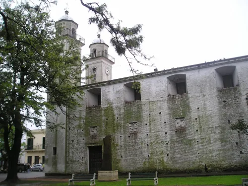 Basílica del Santísimo Sacramento in Colonia del Sacramento, stop 3 on the self-guided walking tour
