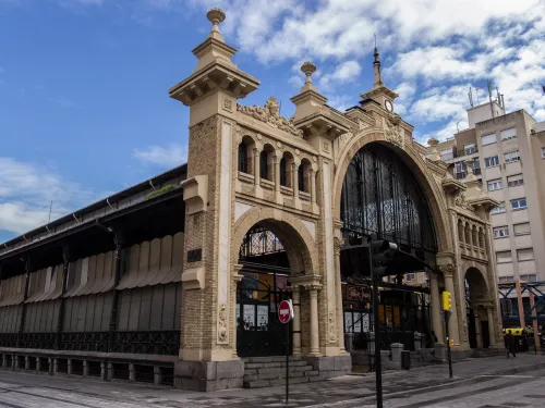 Mercado Central de Zaragoza in Saragossa, Station 2 auf dem selbstgeführten Stadtrundgang