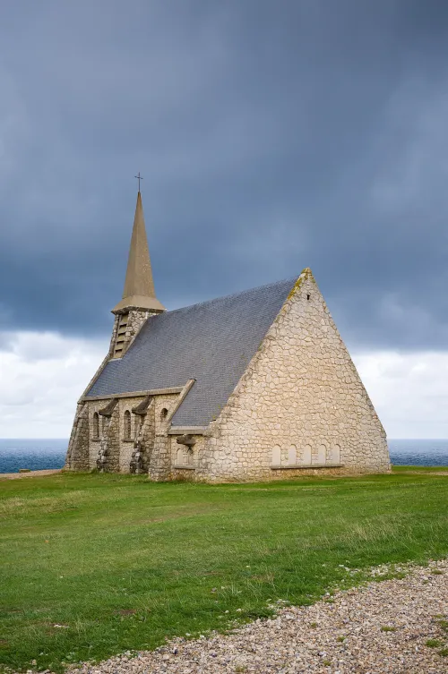 Chapelle Notre-Dame-de-la-Garde d'Étretat, Station 7 auf dem selbstgeführten Stadtrundgang