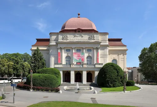 Opernhaus Graz, Station 10 auf dem selbstgeführten Stadtrundgang