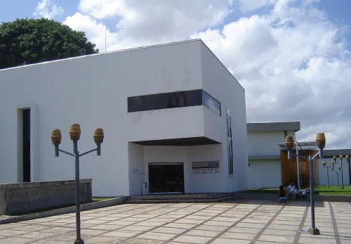 Museo de Arte Moderno Jesús Soto in Ciudad Bolívar, Station 5 auf dem selbstgeführten Stadtrundgang