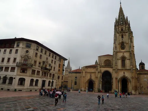 Plaza de Alfonso II el Casto in Oviedo, stop 5 on the self-guided walking tour