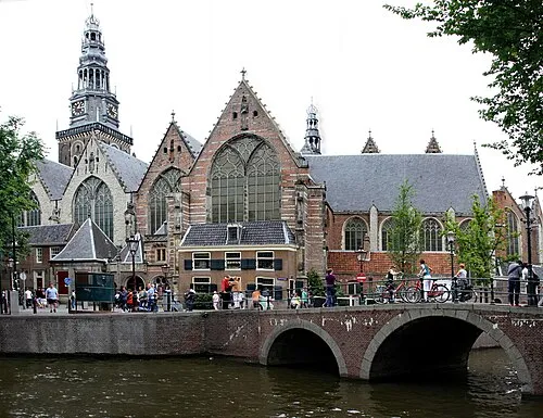 Oude Kerk in Amsterdam, Station 10 auf dem selbstgeführten Stadtrundgang
