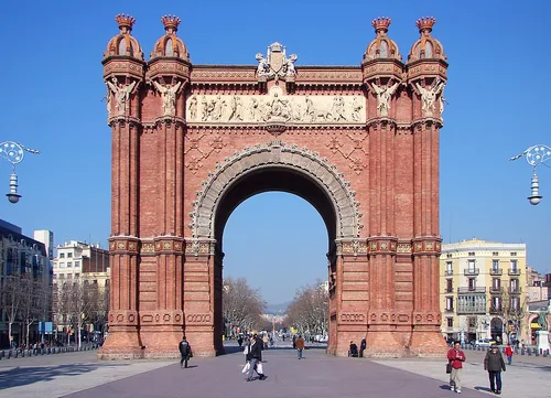 Arc de Triomf in Barcelona, Station 7 auf dem selbstgeführten Stadtrundgang