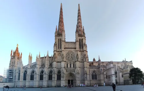 Kathedrale Saint-André in Bordeaux, Station 7 auf dem selbstgeführten Stadtrundgang
