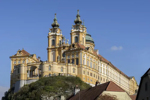 Benediktinerstift Melk, Station 1 auf dem selbstgeführten Stadtrundgang