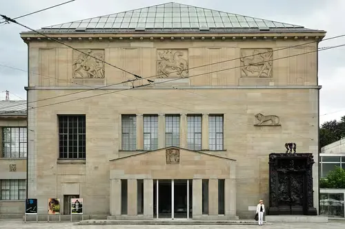 Kunsthaus Zürich, Station 12 auf dem selbstgeführten Stadtrundgang