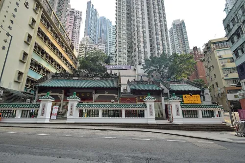 Man Mo Temple in Hong Kong, stop 1 on the self-guided walking tour