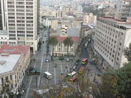 Plaza Aníbal Pinto in Valparaíso, Station 11 auf dem selbstgeführten Stadtrundgang