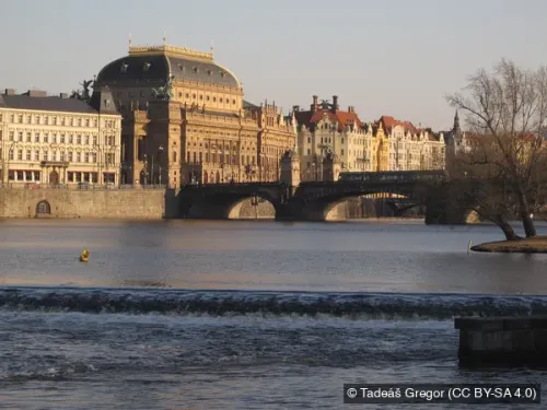 Nationaltheater in Prag, Station 16 auf dem selbstgeführten Stadtrundgang