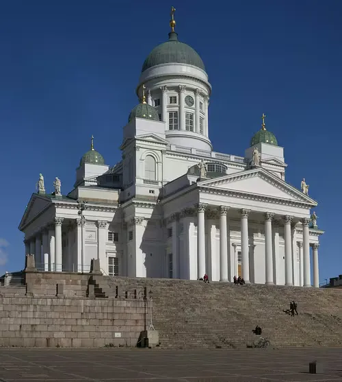 Senate Square & Helsinki Cathedral, stop 6 on the self-guided walking tour