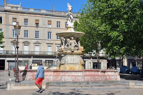 Place Carnot in Carcassonne, Station 1 auf dem selbstgeführten Stadtrundgang
