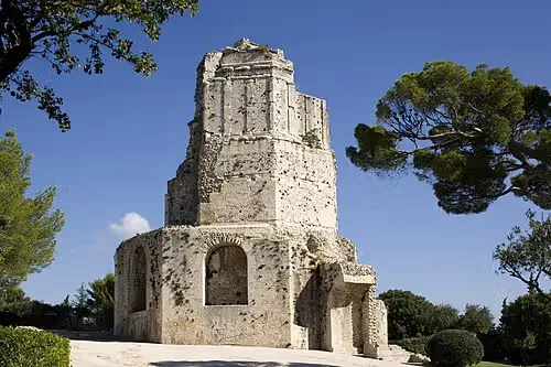 Tour Magne in Nîmes, stop 4 on the self-guided walking tour