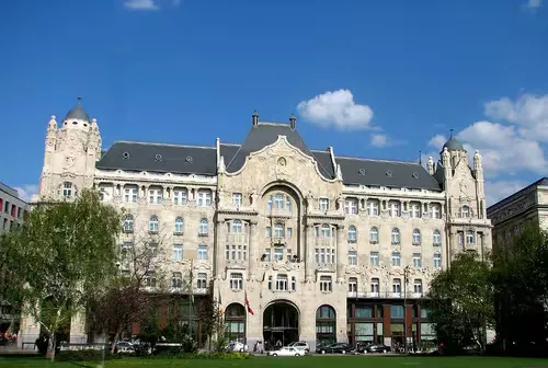 Gresham-palota in Budapest, Station 7 auf dem selbstgeführten Stadtrundgang