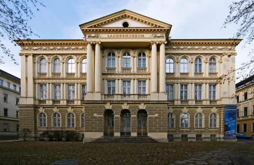 Landesmuseum für Kärnten: Rudolfinum in Klagenfurt, Station 7 auf dem selbstgeführten Stadtrundgang