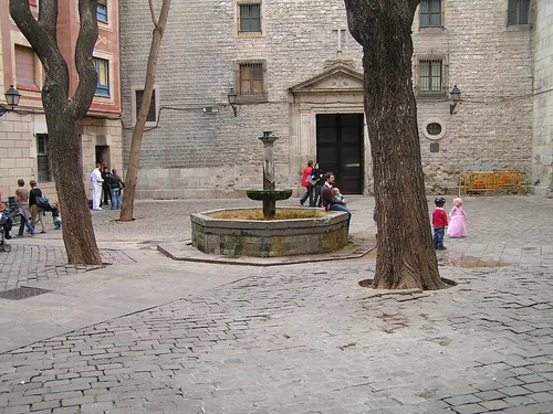 Plaça de Sant Felip Neri in Barcelona, Station 11 auf dem selbstgeführten Stadtrundgang