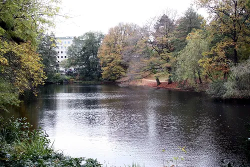 Wallanlagen in Bremen, stop 5 on the self-guided walking tour