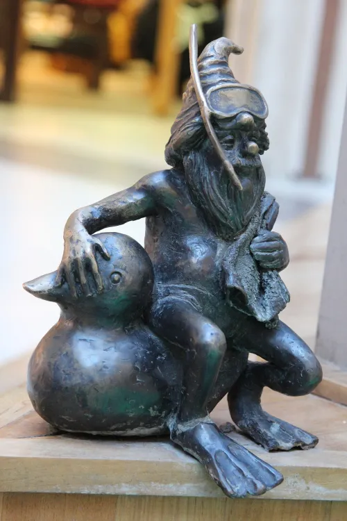 Wrocław Dwarfs, stop 3 on the self-guided walking tour