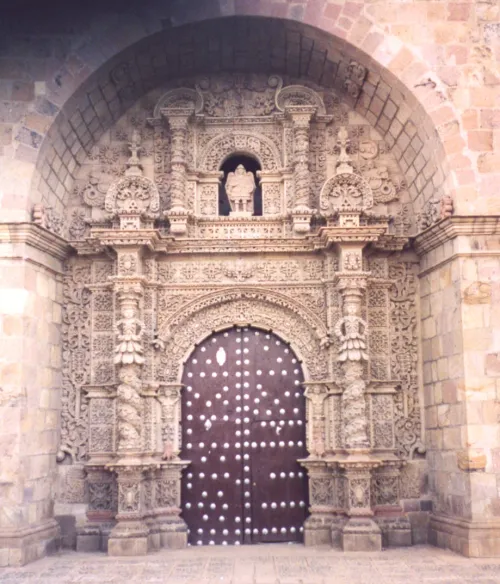 Iglesia de San Lorenzo de Carangas in Potosí, stop 5 on the self-guided walking tour