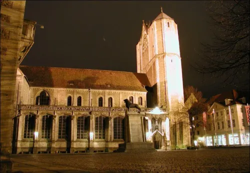 Burgplatz in Braunschweig, Station 1 auf dem selbstgeführten Stadtrundgang
